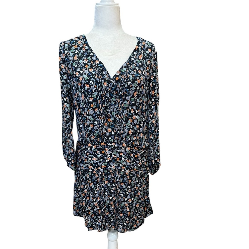 Veronica Beard Navy Floral V-Neck Long Sleeve Dress with Coral & White Blooms
